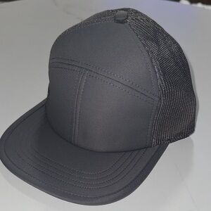 Grey 7-panel Mesh Trucker Hat